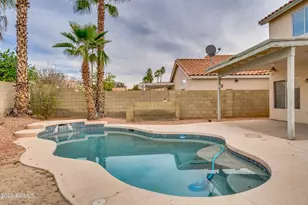 1304 E Muriel Dr, Phoenix, AZ 85022 - Photo 44