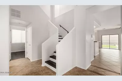 38214 N Pagoda Court, Phoenix, AZ 85086 - Photo 12