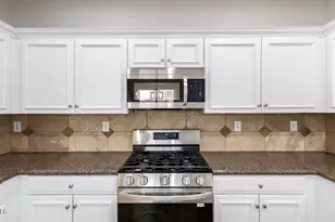 38214 N Pagoda Ct, Phoenix, AZ 85086 - Photo 18