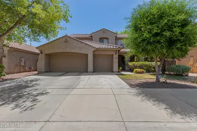 8718 N 180th Drive, Waddell, AZ 85355 - Photo 2