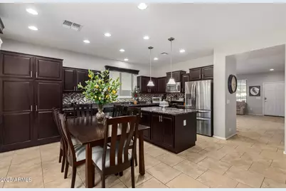 8718 N 180th Drive, Waddell, AZ 85355 - Photo 18