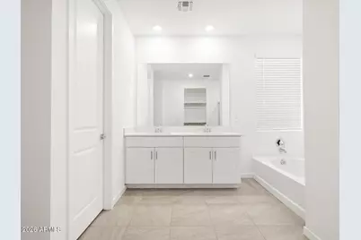 32899 N Vineyard Avenue, San Tan Valley, AZ 85143 - Photo 24