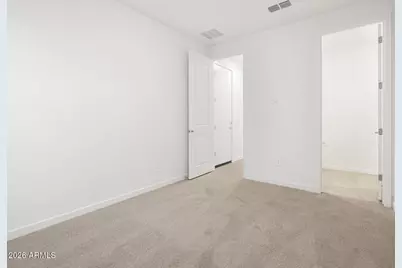 32899 N Vineyard Avenue, San Tan Valley, AZ 85143 - Photo 12