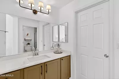 10401 N 52nd Street #230, Paradise Valley, AZ 85253 - Photo 8