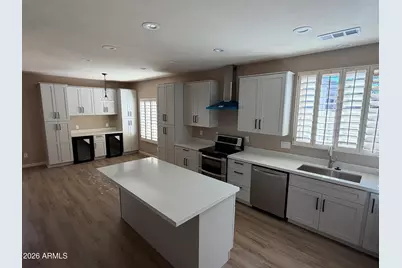 25823 N 67th Lane, Peoria, AZ 85383 - Photo 12