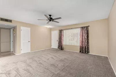 9706 W Sandstone Drive, Sun City, AZ 85351 - Photo 8