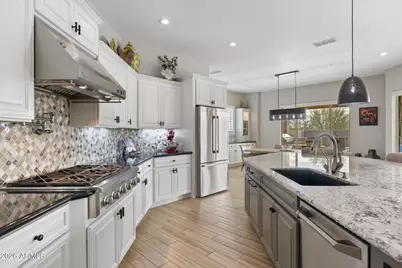 12411 W Tyler Trail, Peoria, AZ 85383 - Photo 16