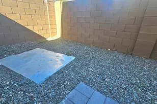 2818 W Red Fox Rd, Phoenix, AZ 85085 - Photo 18