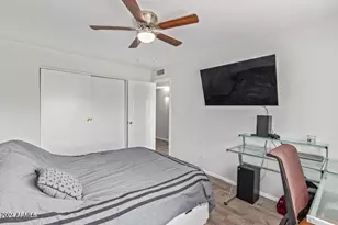 948 S Alma School Rd, Mesa, AZ 85210 - Photo 16