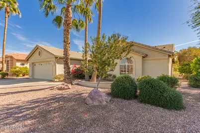 563 W Champagne Drive, Sun Lakes, AZ 85248 - Photo 20