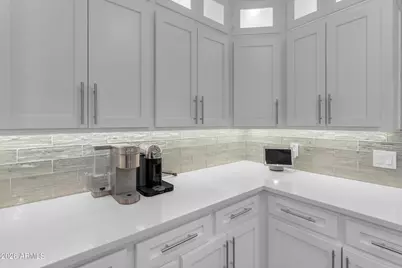 1202 W Dahlia Drive, Phoenix, AZ 85029 - Photo 32