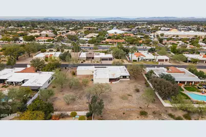 4621 E Onyx Avenue, Phoenix, AZ 85028 - Photo 52