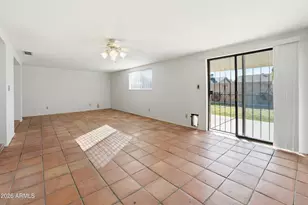 3713 W Las Palmaritas Dr, Phoenix, AZ 85051 - Photo 12