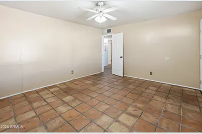 3713 W Las Palmaritas Drive, Phoenix, AZ 85051 - Photo 8