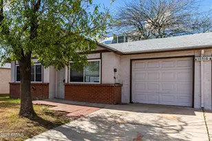 10316 N 97th Dr, Peoria, AZ 85345 - Photo 1