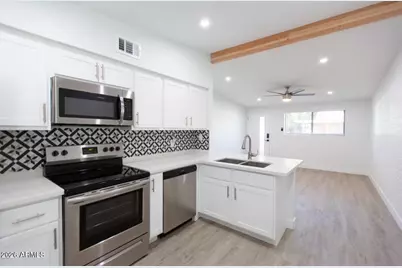 1605 E Montebello Avenue, Phoenix, AZ 85016 - Photo 12