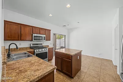 44344 W Knauss Drive, Maricopa, AZ 85138 - Photo 8