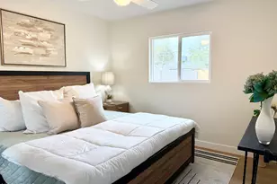 6408 W Avalon Dr, Phoenix, AZ 85033 - Photo 8