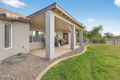 3983 E Triple Crown Drive, San Tan Valley, AZ 85140 - Photo 36