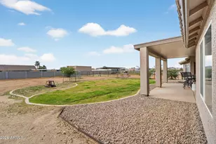 3983 E Triple Crown Dr, San Tan Valley, AZ 85140 - Photo 38