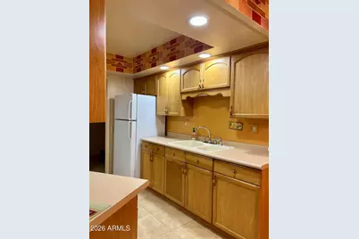 10878 W Coggins Drive, Sun City, AZ 85351 - Photo 14