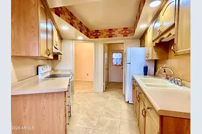 10878 W Coggins Drive, Sun City, AZ 85351 - Photo 8