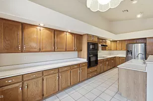 20515 N 107th Dr N, Peoria, AZ 85373 - Photo 2