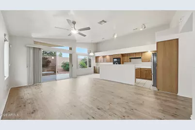 20515 N 107th Drive N, Peoria, AZ 85373 - Photo 6