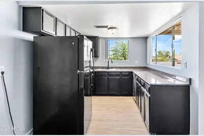13027 N 28th Street, Phoenix, AZ 85032 - Photo 8