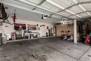 2513 W Branham Ln, Phoenix, AZ 85041 - Photo 28