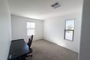 4236 S 58th Ln, Phoenix, AZ 85043 - Photo 12