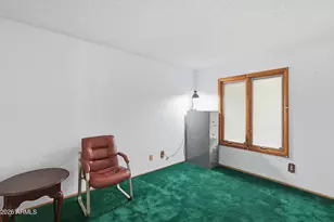 2605 W Gelding Dr, Phoenix, AZ 85023 - Photo 18