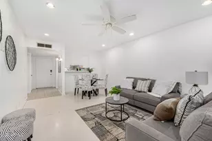 4630 N 68th St, Scottsdale, AZ 85251 - Photo 2