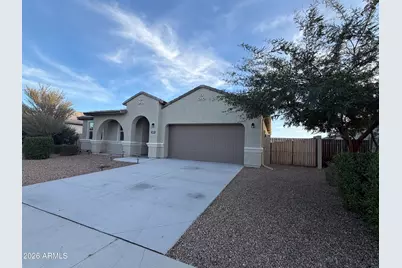 1039 W Beacon Drive, Casa Grande, AZ 85122 - Photo 2