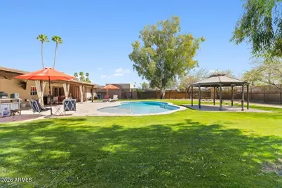 6301 E Sweetwater Avenue, Scottsdale, AZ 85254 - Photo 2