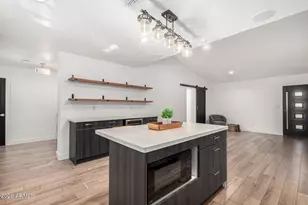 4607 E Edgemont Ave, Phoenix, AZ 85008 - Photo 14