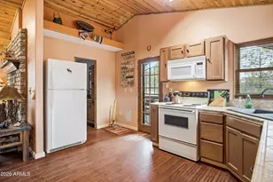 3113 Whitetail Way, Overgaard, AZ 85933 - Photo 12