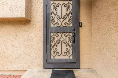 1237 N Raven --, Mesa, AZ 85207 - Photo 8