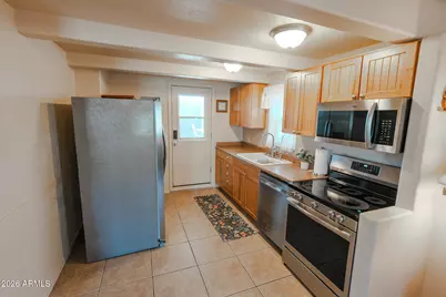 17200 W Bell Road #1806, Surprise, AZ 85374 - Photo 8