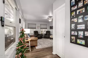 17200 W Bell Rd, Surprise, AZ 85374 - Photo 14