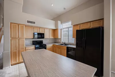 522 N Kimberlee Way, Chandler, AZ 85225 - Photo 10