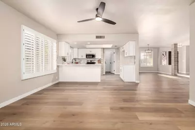 20073 N 98th Avenue, Peoria, AZ 85382 - Photo 6