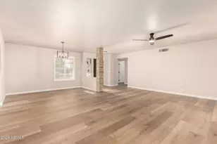 20073 N 98th Ave, Peoria, AZ 85382 - Photo 12