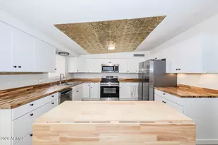 310 2nd St, Huachuca City, AZ 85616 - Photo 14