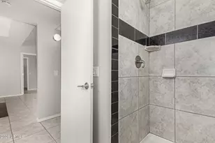 11666 N 28th Dr, Phoenix, AZ 85029 - Photo 20