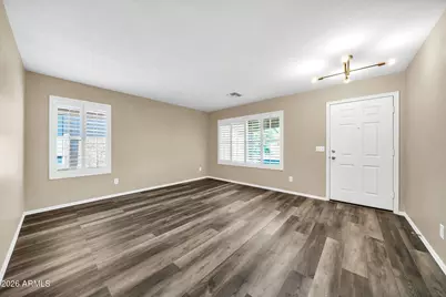 3323 W Saint Anne Avenue, Phoenix, AZ 85041 - Photo 4