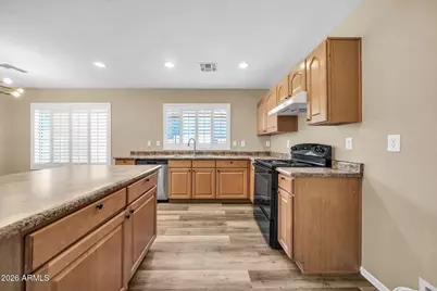 3323 W Saint Anne Avenue, Phoenix, AZ 85041 - Photo 10