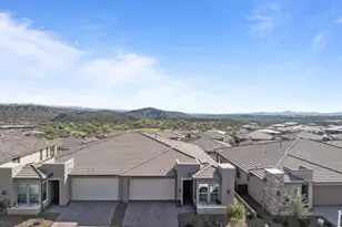 4098 Prairie Schooner Rd, Wickenburg, AZ 85390 - Photo 2