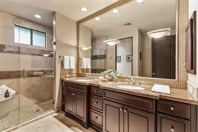 6109 N Palo Cristi Road, Paradise Valley, AZ 85253 - Photo 28