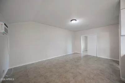 864 E Chandler Boulevard #15, Chandler, AZ 85225 - Photo 6